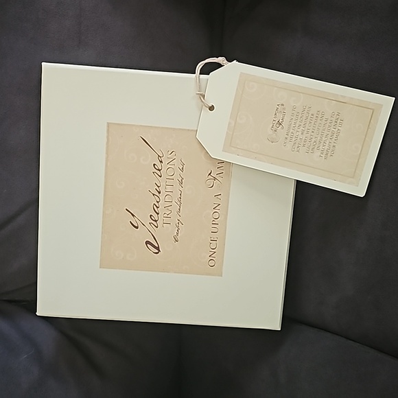 Once Upon A Family 4th July Photo Album - Picture 2 of 7